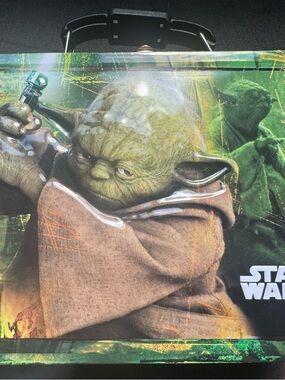 Star Wars Yoda Metal Lunchbox